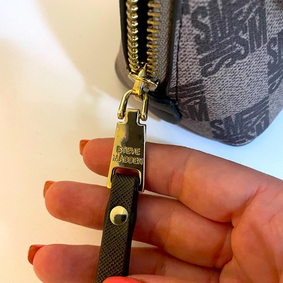 STEVE MADDEN NEW SMALL BAG - Picture 4 of 6